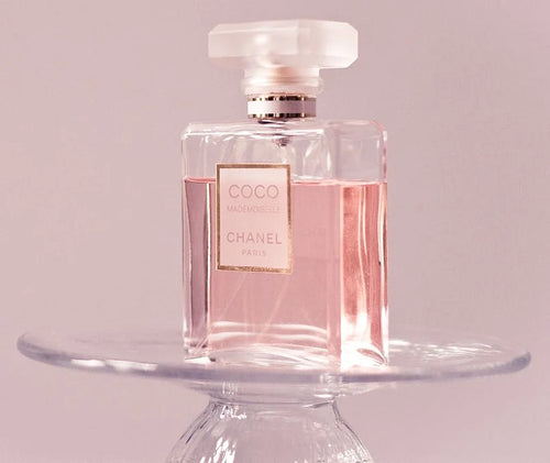 Chanel Mini Perfume Set - Four Iconic Fragrances / طقم عطور شانيل الفاخر - أربع روائح أيقونية